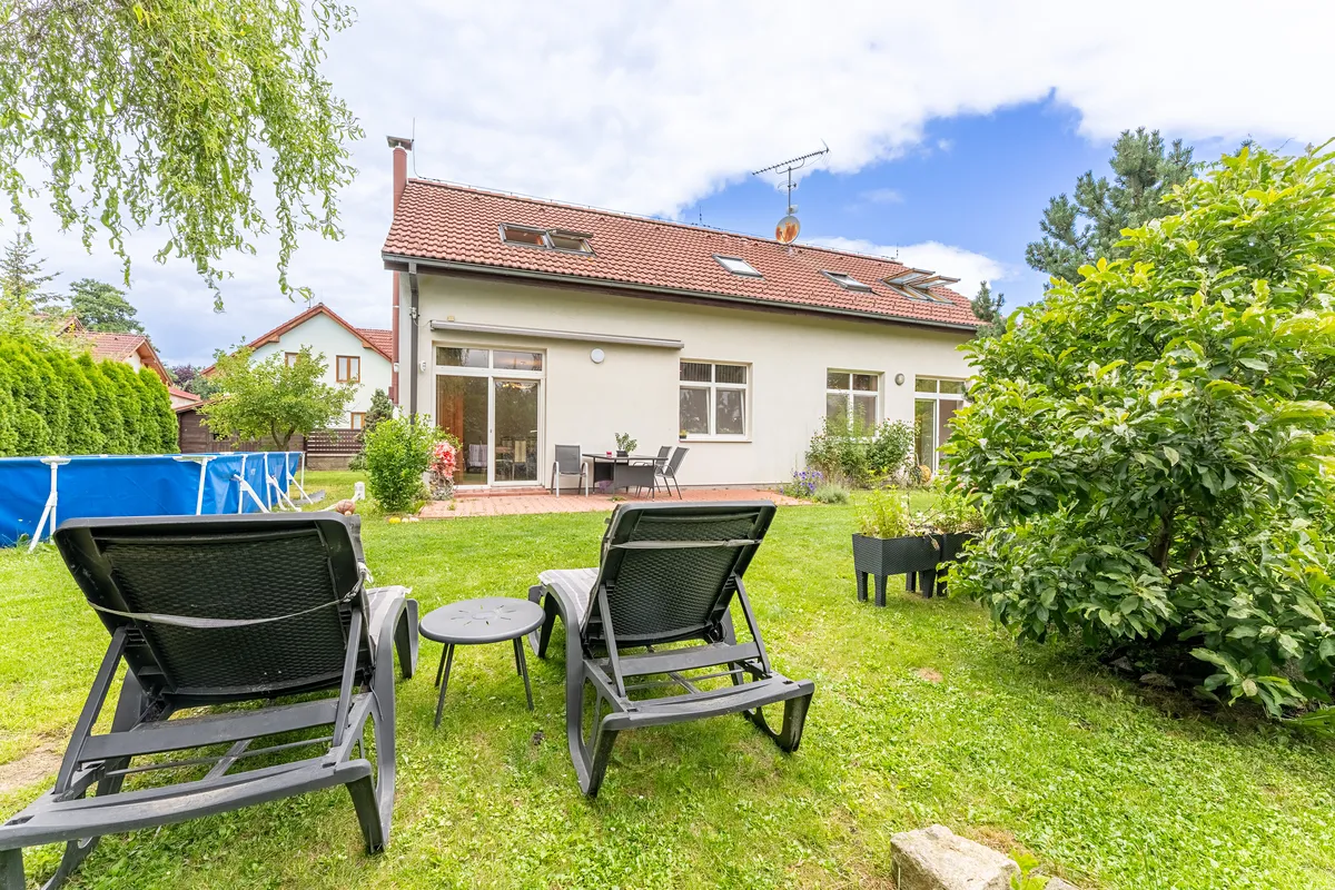 Prodej rodinného domu 158 m², pozemek 700 m²